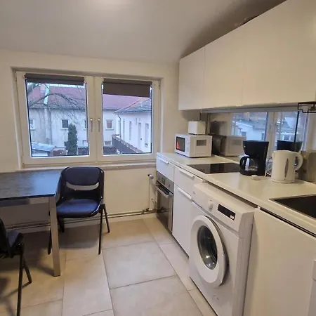 Apartment With Parking In Berlin 11 Eksteriør billede